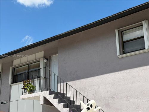 4-7-13331 Sw 17th Ln, Miami, FL, 33175-7629 | Card Image