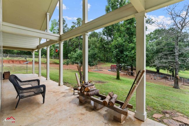 140 County Road 2242, House other with 3 bedrooms, 3 bathrooms and null parking in Daingerfield TX | Image 35