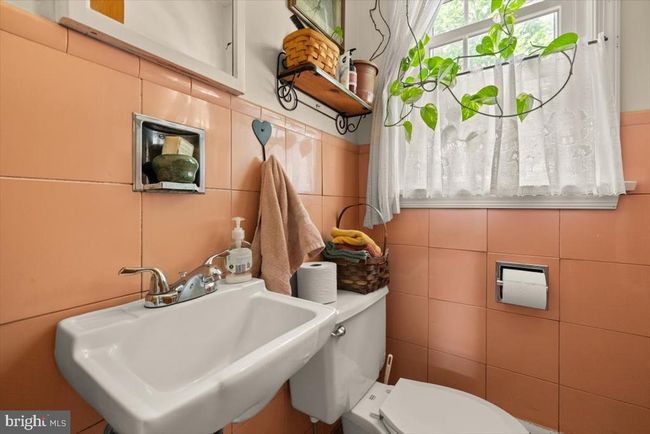 356 Wirgman Ave, House other with 4 bedrooms, 3 bathrooms and null parking in ROMNEY WV | Image 23