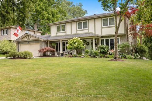 1548 Troika Crt, Mississauga, ON, L5J4C4 | Card Image