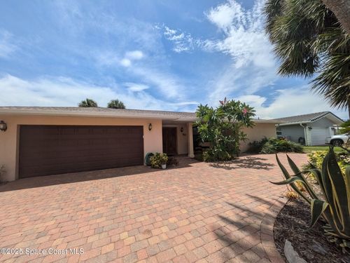63 Yacht Haven Dr, Cocoa Beach, FL, 32931-2622 | Card Image