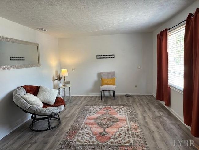 202 Rustwood Ct, Townhouse with 3 bedrooms, 2 bathrooms and null parking in Rustburg VA | Image 4