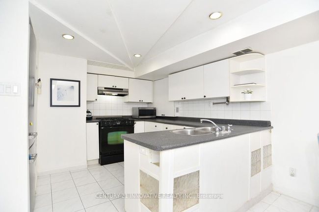 BSMT - 13 Ravenscroft Rd, Home with 2 bedrooms, 1 bathrooms and 1 parking in Ajax ON | Image 11