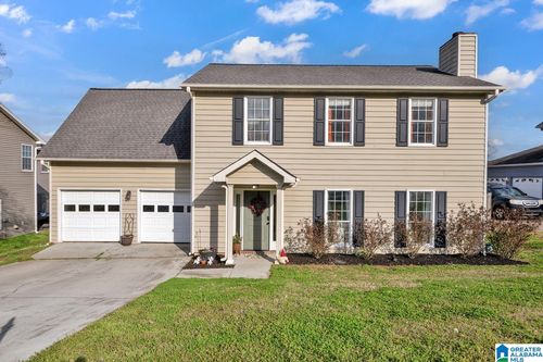 109 Brook Cir, Pelham, AL, 35124-3901 | Card Image