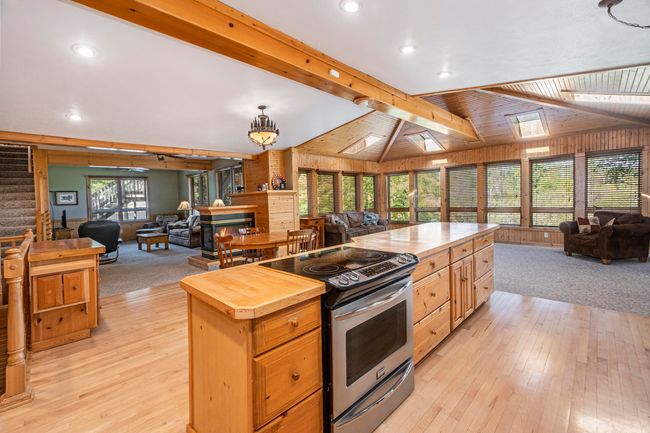 Great room | Image 7