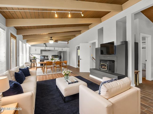 699 Lakeview Dr, House other with 3 bedrooms, 2 bathrooms and 2 parking in Zephyr Cove NV | Image 5