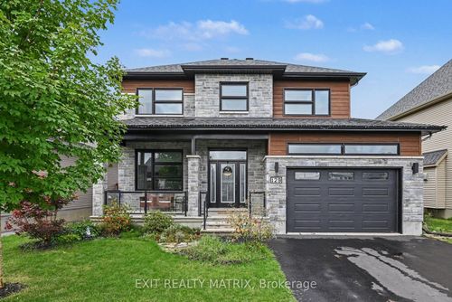 129 Lyon St, Embrun, ON, K0A1W0 | Card Image