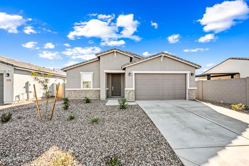 2563 E Grenache Rd, San Tan Valley, AZ, 85143 | Card Image