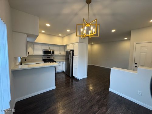 unit-1313-520 Arrowhead Trl, Henderson, NV, 89015-9575 | Card Image