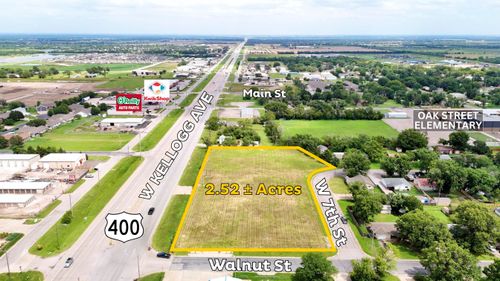 20611 W Kellogg Dr, Goddard, KS, 67052 | Card Image