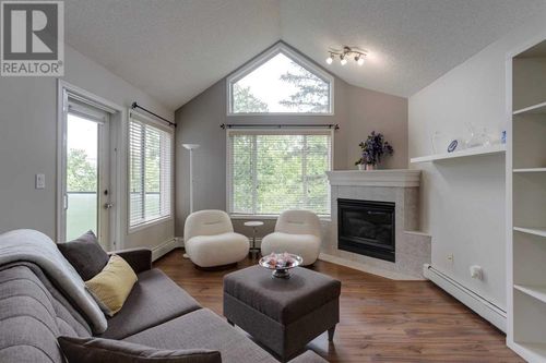 317-20 Sierra Morena Mews Sw, Calgary, AB, T3H3K6 | Card Image