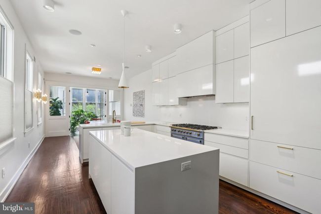 767 S 12 Th St, Townhouse with 5 bedrooms, 4 bathrooms and null parking in PHILADELPHIA PA | Image 5