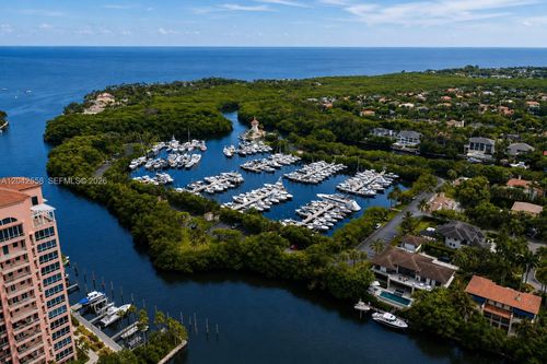 107-35 Edgewater Dr, Coral Gables, FL, 33133-6947 | Card Image