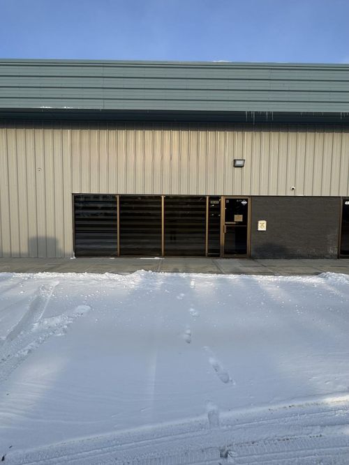 4015 97 St Nw, Edmonton, AB, T6E5Y5 | Card Image