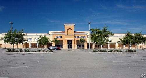 17355 Nw 59th Ave, HIALEAH, FL, 33015-5111 | Card Image