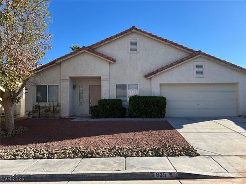 635 Delorean Dr, North Las Vegas, NV, 89081-3116 | Card Image