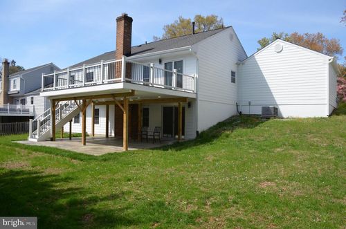 9012 Paddock Ln, ROCKVILLE, MD, 20854-2332 | Card Image