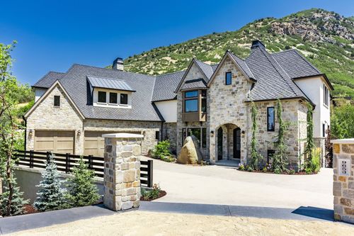 9653 S Quail Hill Ln, Sandy, UT, 84092-4078 | Card Image
