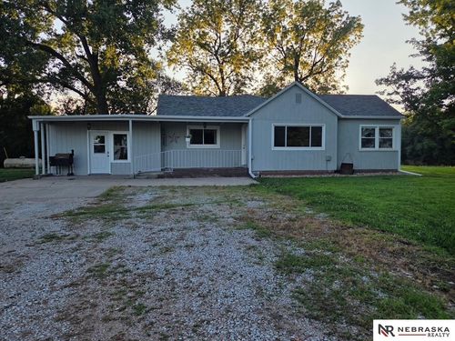 597 406th, Beaver Crossing, NE, 68313-9477 | Card Image