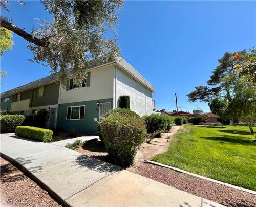 109 Greenbriar Townhouse Way, Las Vegas, NV, 89121-2456 | Card Image