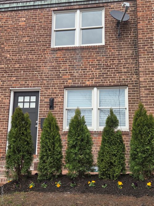 216-07 115th Ter, Cambria Heights, NY, 11411-1113 | Card Image