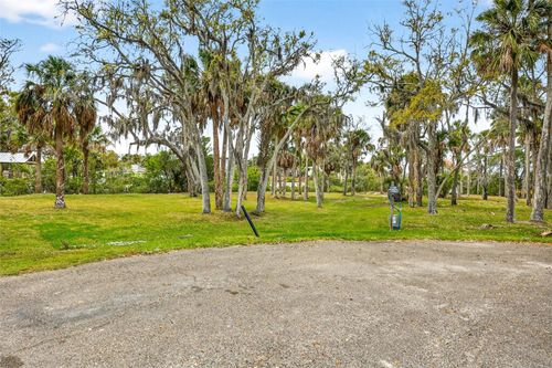 5400 Tropical Woods Ct, PORT RICHEY, FL, 34668-6058 | Card Image