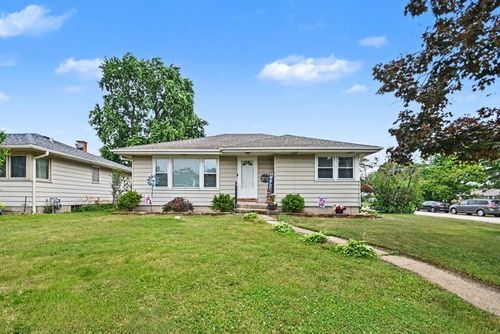 901 Brookwood St, Bensenville, IL, 60106-1801 | Card Image