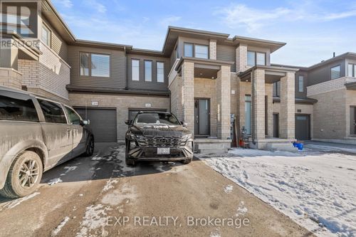 7372 Marvel Dr, Niagara Falls, ON, L2H3V5 | Card Image