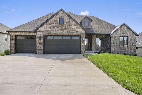 1650 N Marlowe Ave, Springfield, MO, 65802-3670 | Card Image