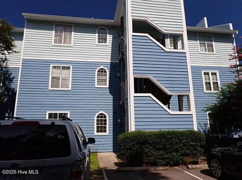 102e-4240 Wilshire Blvd, Wilmington, NC, 28403-6345 | Card Image