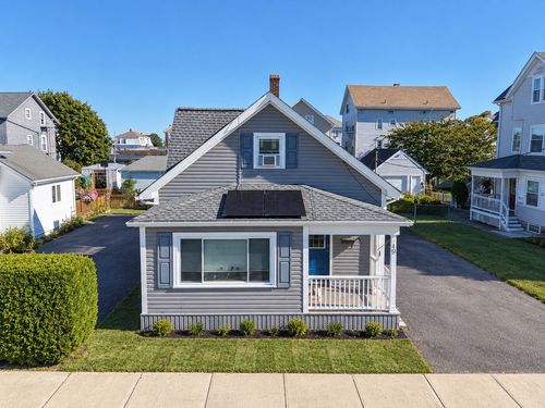 40 Vestal St, Fall River, MA, 02720-3810 | Card Image