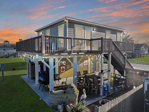 1322 Bahama Ln, Port Bolivar, TX, 77650 | Card Image