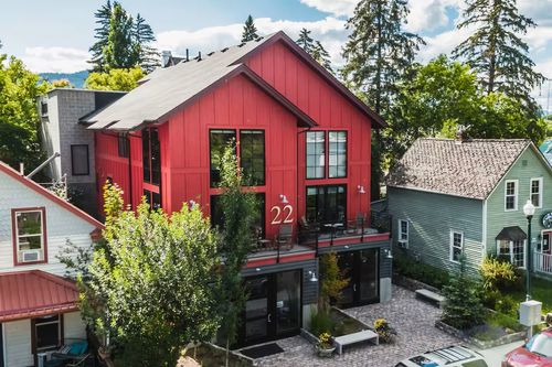 202-22 Lupfer Ave, Whitefish, MT, 59937-2690 | Card Image