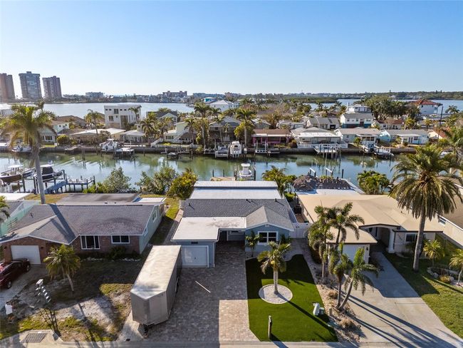 17730 Long Point Dr, House other with 3 bedrooms, 2 bathrooms and null parking in REDINGTON SHORES FL | Image 63
