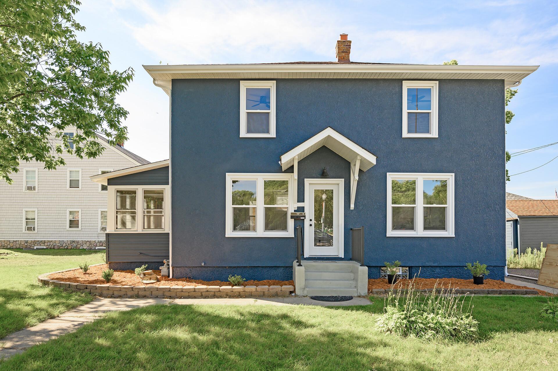 Jackson St, Anoka, MN 55303
