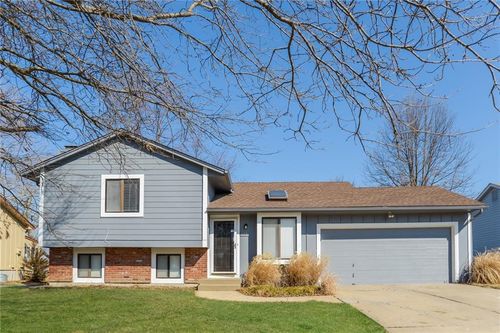 618 W Sunrise Dr, Belton, MO, 64012-2965 | Card Image