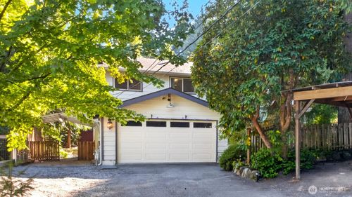 6 156th Pl Sw, Bothell, WA, 98012-5958 | Card Image