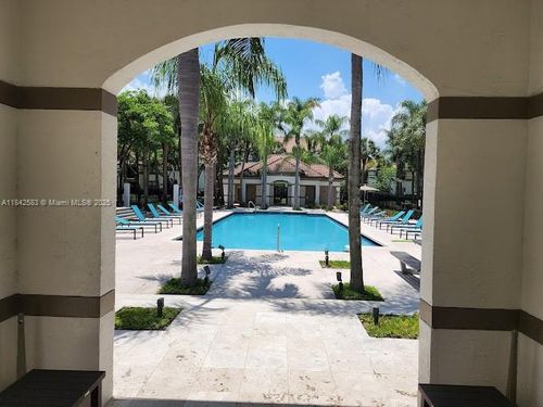 4-640 Park Rd, Hollywood, FL, 33021-8704 | Card Image