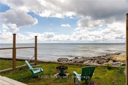 3819 Terrace Lane, Crystal Beach, ON, L0S1N0 | Card Image