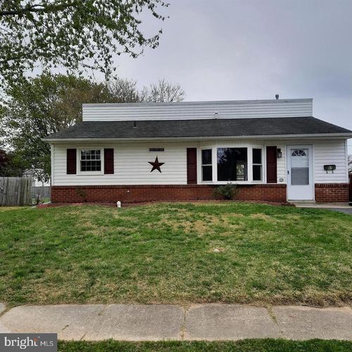 63 Holden Dr, NEW CASTLE, DE, 19720-4066 | Card Image