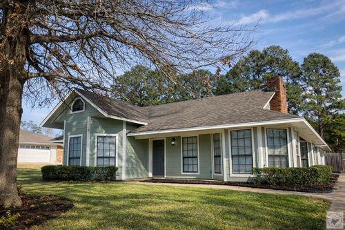 4 Timber Ridge Dr, Atlanta, TX, 75551-9667 | Card Image