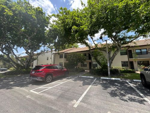 102-7681 Tahiti Lane, Lake Worth, FL, 33467 | Card Image