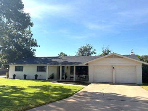 2401 Terrace Ave, Midland, TX, 79705-7322 | Card Image