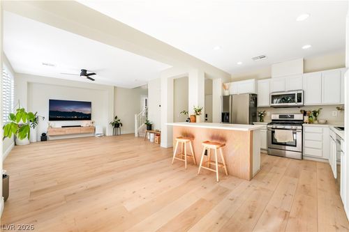 6189 Pine Banks Ct, Las Vegas, NV, 89141-8584 | Card Image