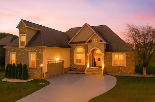 152 Winding Glen Dr Nw, Cleveland, TN, 37312-6390 | Card Image