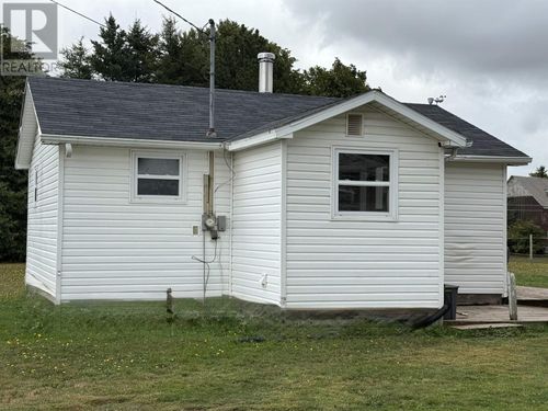 2491 Horne Cross Rd W, Brackley, PE, C1E2S2 | Card Image
