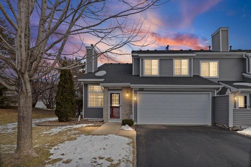 468 Heartland Ct, Chanhassen, MN, 55317-7704 | Card Image
