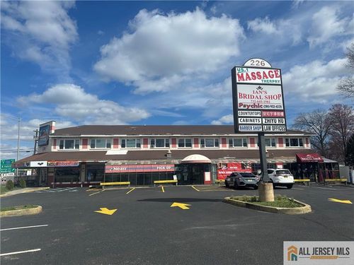 226 Us Highway 1, Edison, NJ, 08817-5085 | Card Image