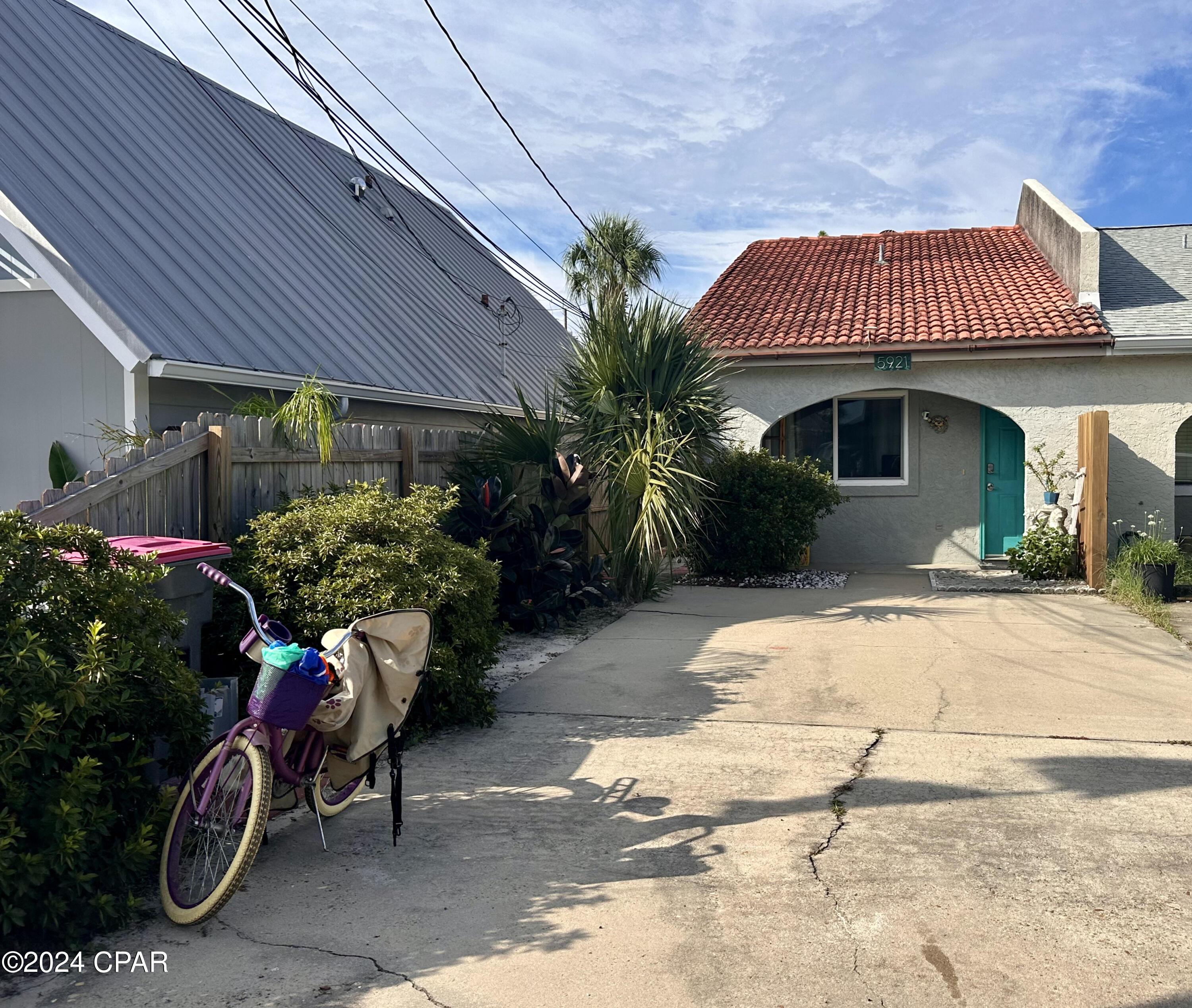 Lagoon Dr, Panama City, FL 32408
