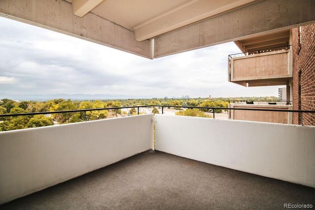 Patio can be enclosed | Image 4